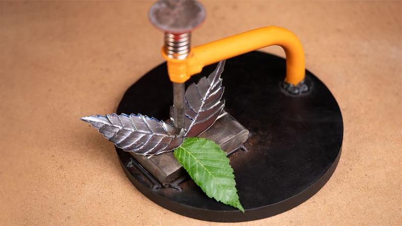 这个工具让你制作出逼真,漂亮,完美的金属叶子